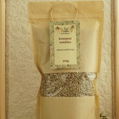 Dobre Konopi Hemp seeds in cane sugar 300 g